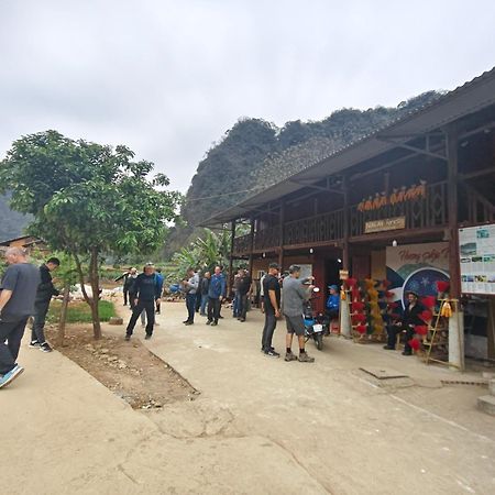 Nung An Homestay Quang Uyen Exterior foto
